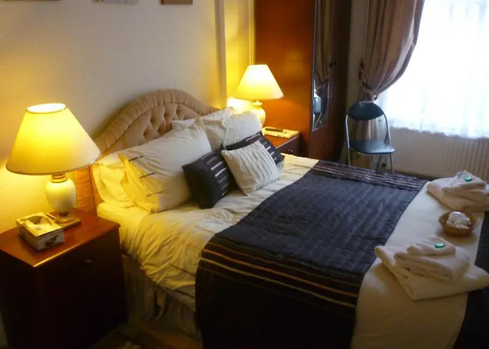 Holly Guest house York